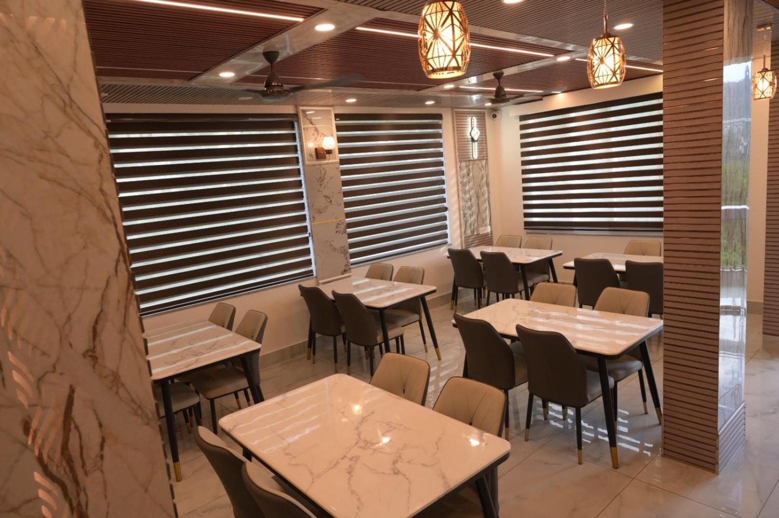 Hotel Udit Inn Rudraprayag Экстерьер фото