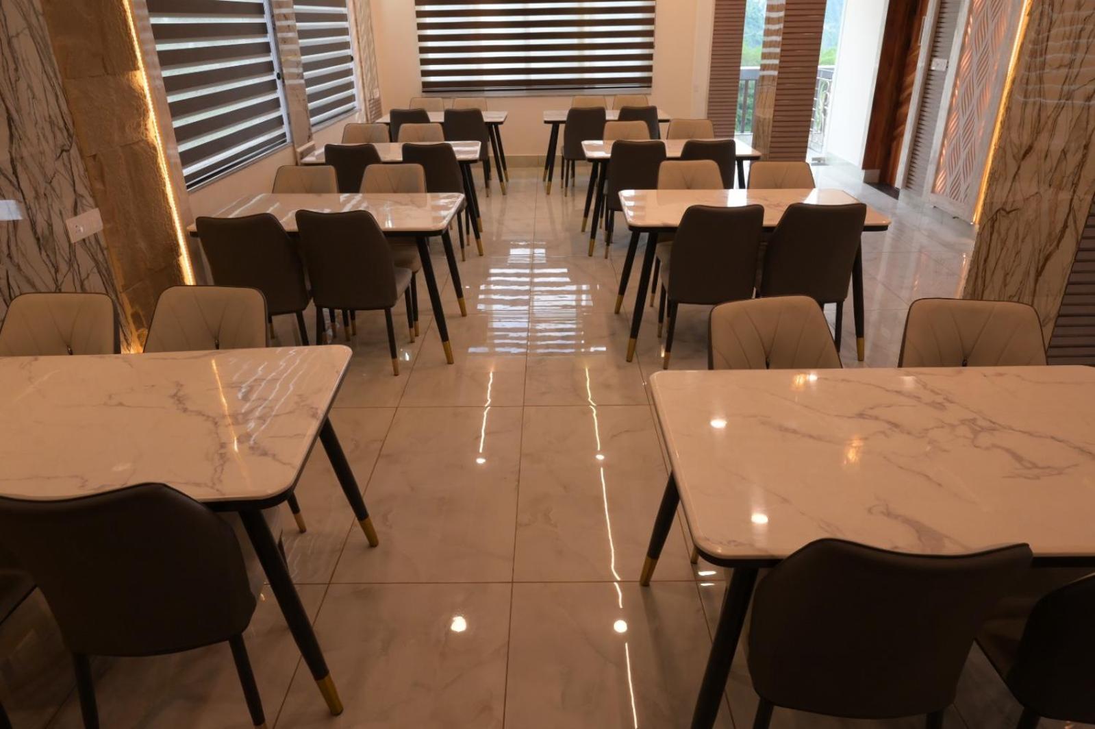Hotel Udit Inn Rudraprayag Экстерьер фото